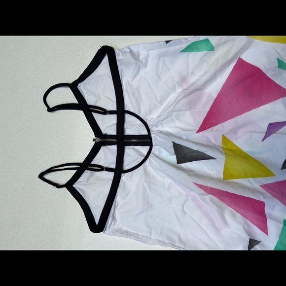 Roxy Women’s Tank Top - Picture 2 of 3